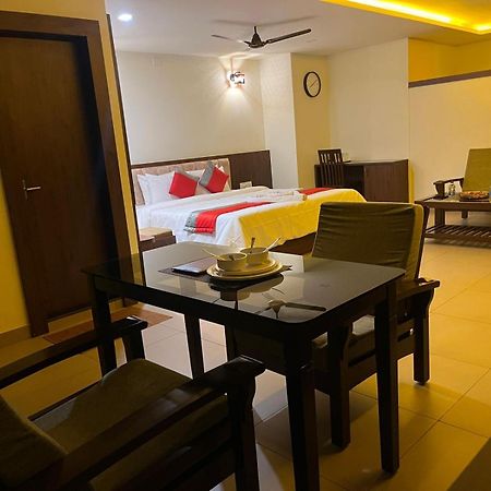 Апартаменты M R Residency Dharwad. Экстерьер фото
