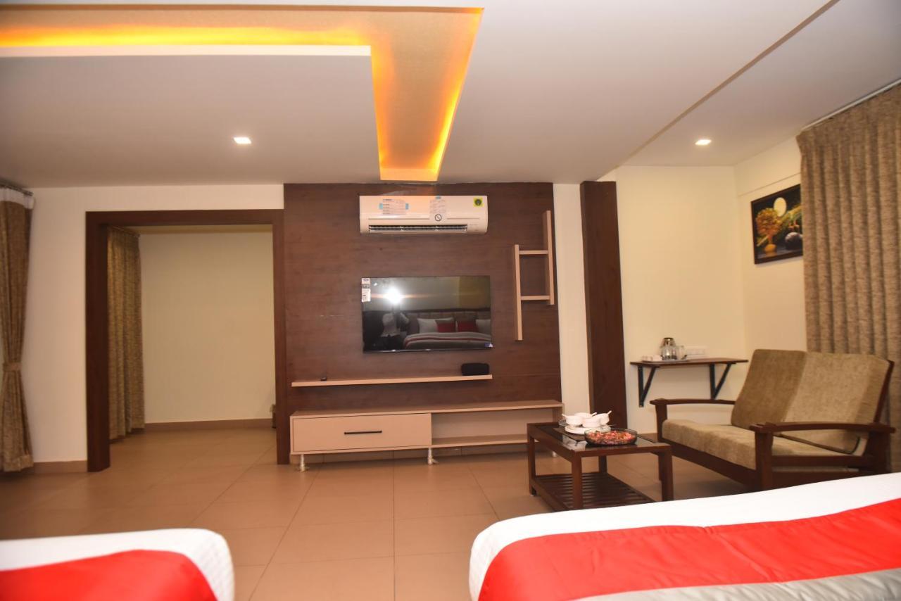 Апартаменты M R Residency Dharwad. Экстерьер фото