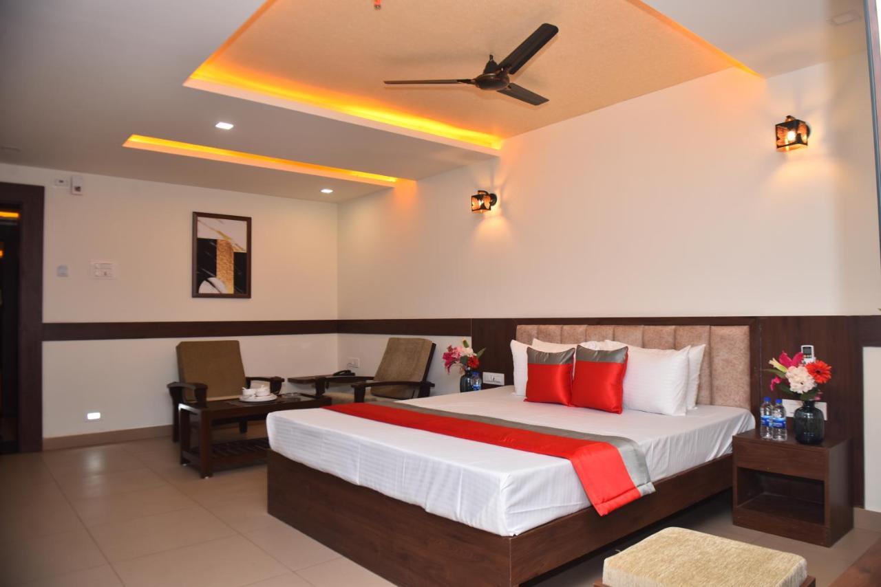 Апартаменты M R Residency Dharwad. Экстерьер фото