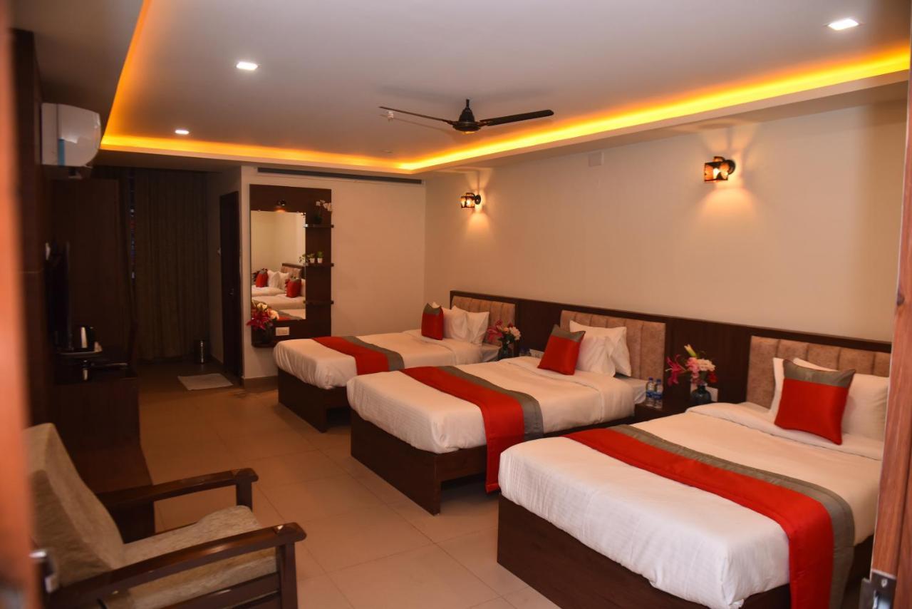 Апартаменты M R Residency Dharwad. Экстерьер фото