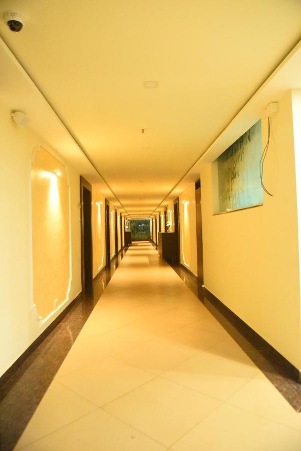 Апартаменты M R Residency Dharwad. Экстерьер фото