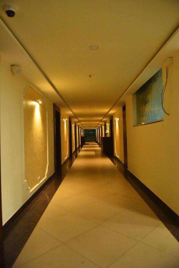 Апартаменты M R Residency Dharwad. Экстерьер фото